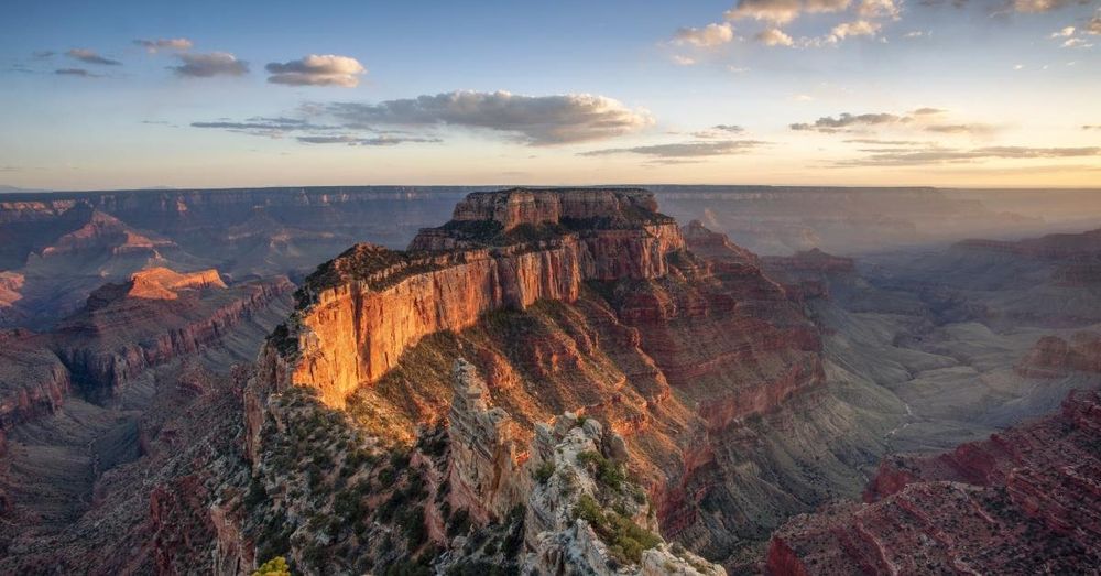 National Park Service advises public not to hike at the Grand Canyon due to wildfires