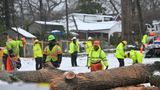 Winter storm ices roads, leaves 200,000 on East Coast without power
