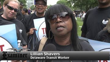 Hundreds rally to support funding for mass transit