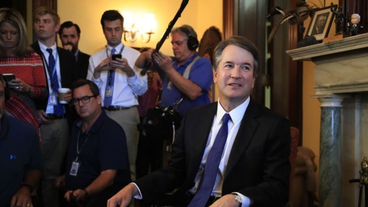 Senate Democrats Ask for Documents Before Kavanaugh Meetings