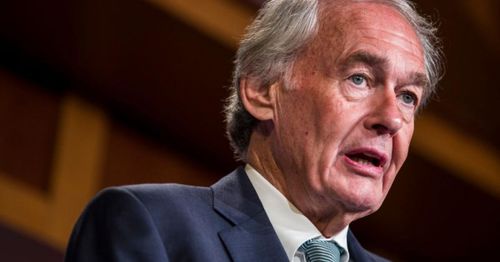 Democratic senator calls on FCC chairman to resign after social post about Iran war