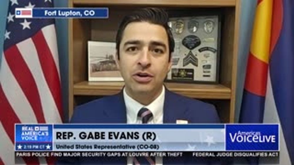 CHINA BUYS 180,000 MT OF SOYBEANS