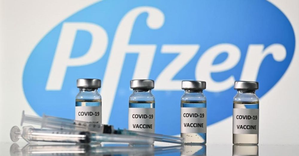 Pfizer says vaccine efficacy wanes over time, makes case for booster shot