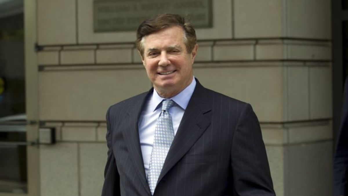 Lawyers: Manafort in Solitary Confinement as He Awaits Trial