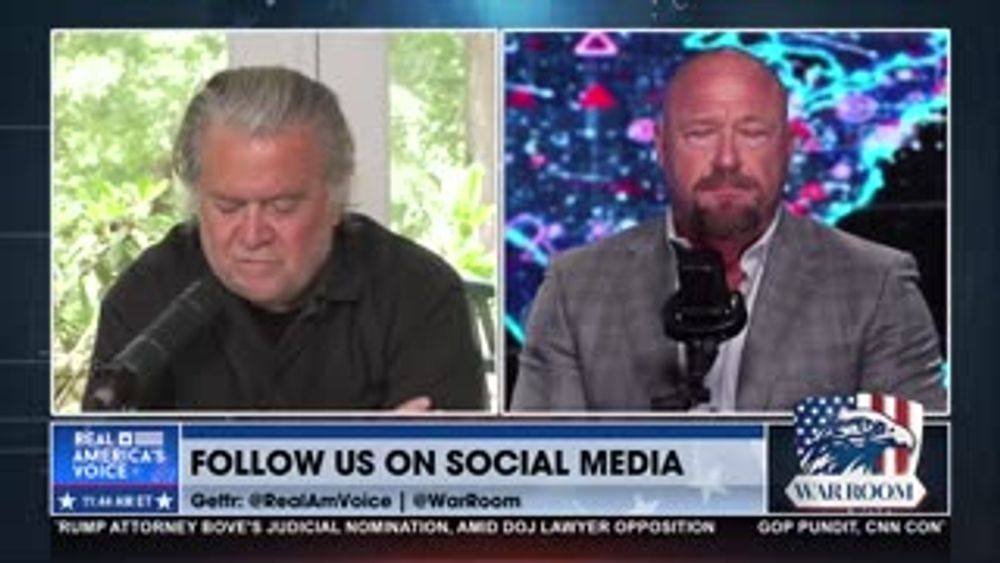 ALEX JONES SUPPORTS TRUMP