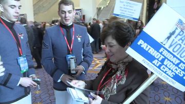 Rick Santorum and Rand Paul supporters out early at CPAC