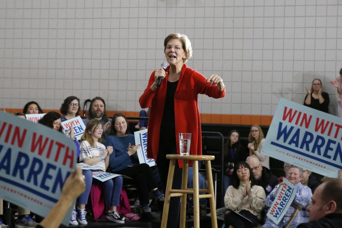 Warren Offers Infectious-disease Plan Amid China Outbreak