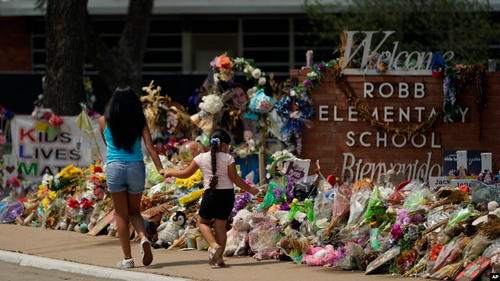 Texas Newspaper Posts Video of Police Response to Uvalde School Shooting Massacre