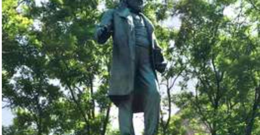 DC's sole Confederate general statue returns after vandalized, toppled during 2020 BLM riots