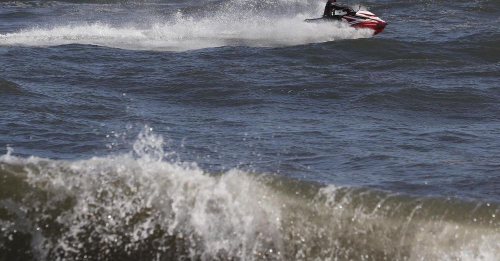 Swimmer bitten off Long Island beach in suspected shark attack