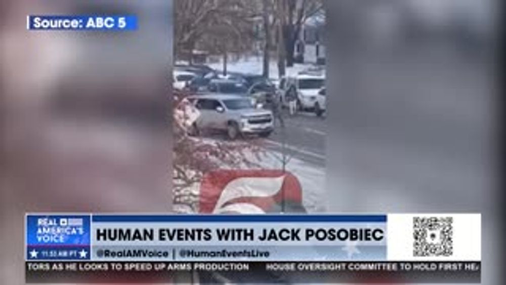 FRONT VIEW VIDEO ANGLE: "VERY CLEARLY THAT WOMAN RUN INTO THE AGENT"