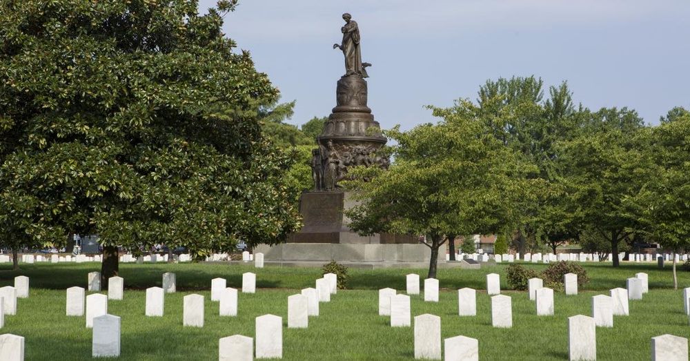 Arlington Confederate Memorial takedown halted by court order