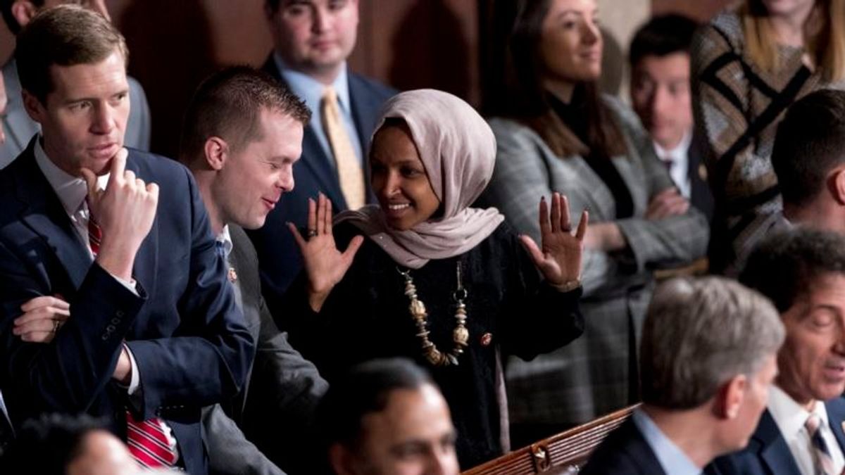 Pelosi Calls on Trump to Take Down his Tweet of Omar Video