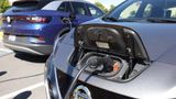 Private funding for public electric vehicle chargers on the move