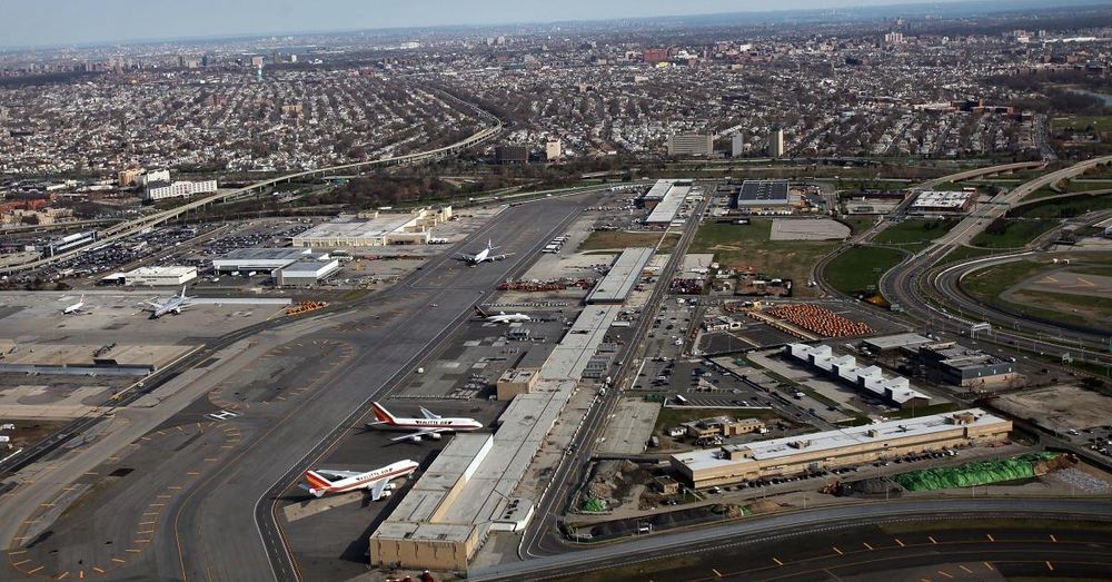 Near miss at JFK airport sparks FAA investigation