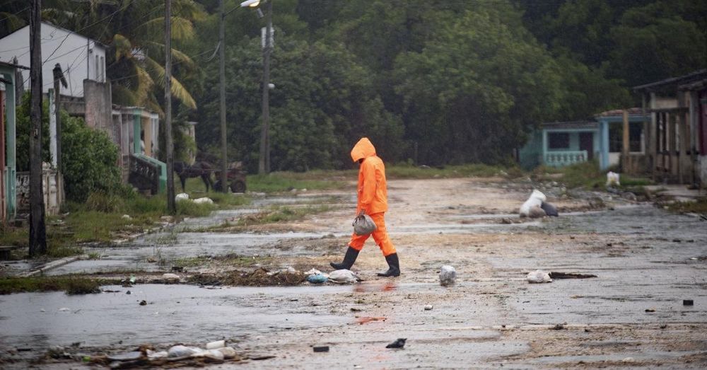 Cuba loses power as Hurricane Rafael makes landfall as Category 3 storm