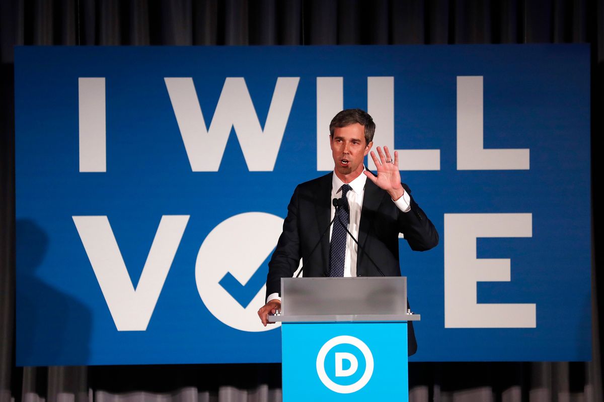 O’Rourke Campaigns With His Wife as He Struggles With Women