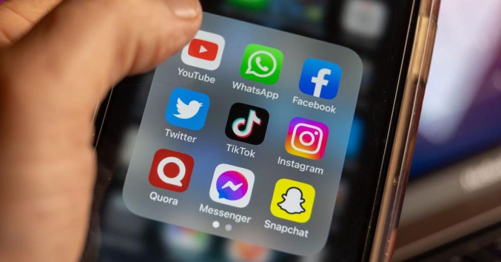 Maine's proposed smartphone ban faces pushback