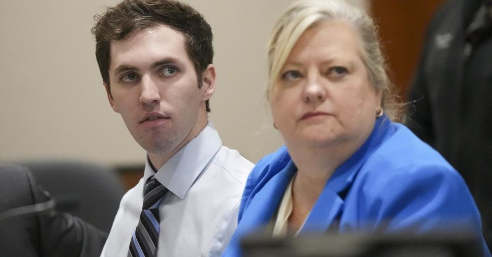 Attorney unpacks day one of court hearing for Tyler Robinson, Charlie Kirk's accused killer