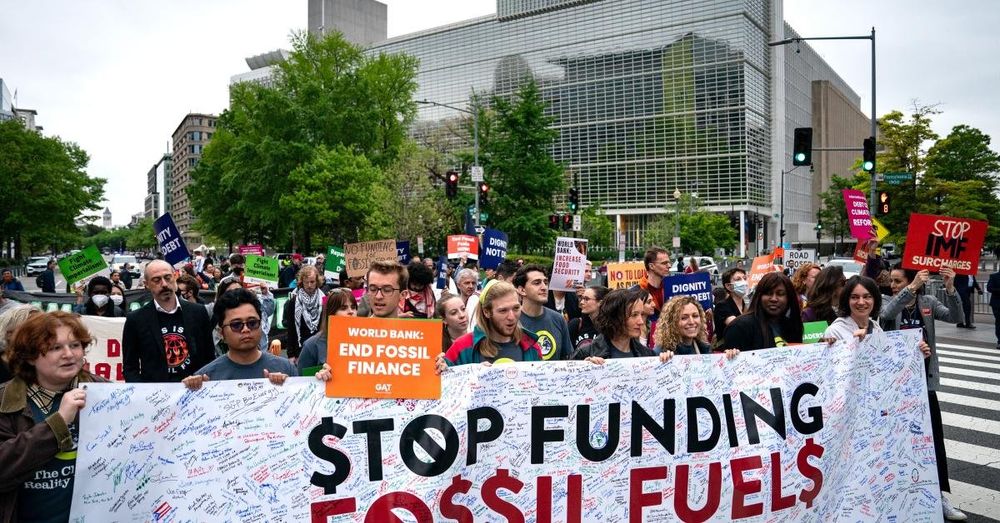 Exxon shareholder meeting will be a battleground between climate activists and ESG opponents
