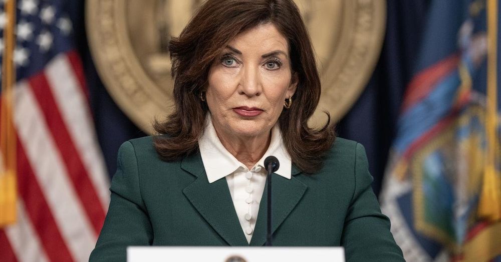 Kathy Hochul prohibits New York from hiring employees who were part of prison worker strike