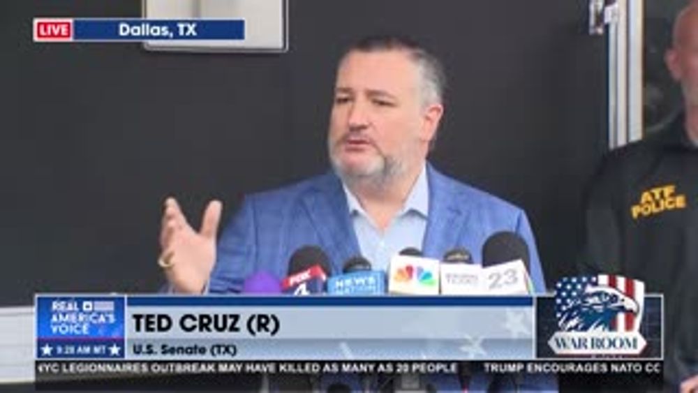"TO EVERY POLITICIAN- WHO IS DEMONIZING ICE, DEMANDING ICE AGENTS BE DOXED...STOP!"