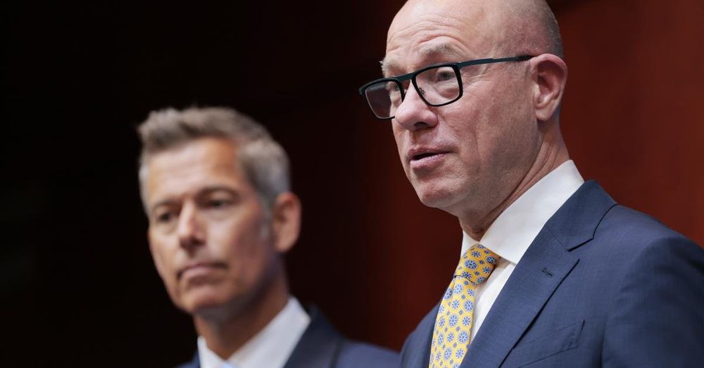 Trump admin reduces flights in key high traffic areas amid government shutdown