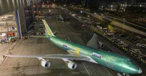 Boeing delivers final 747 jumbo jet