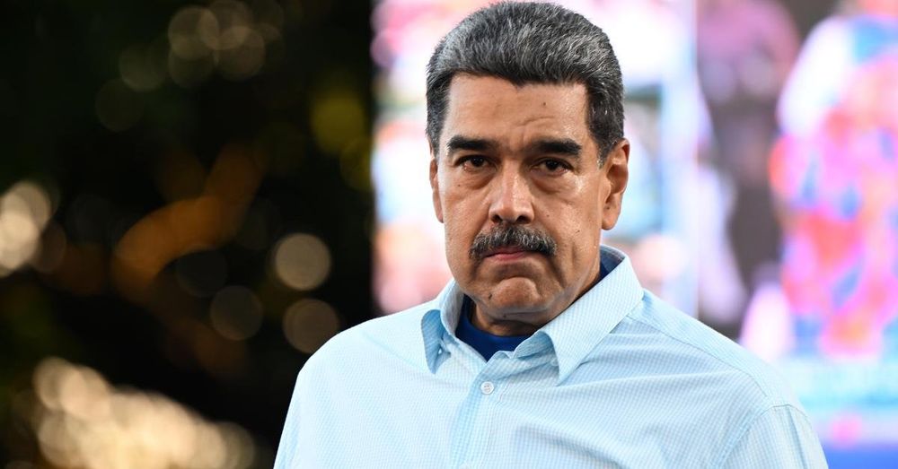 Maduro deploys millions of Venezuelan troops across country after US ships near Latin America