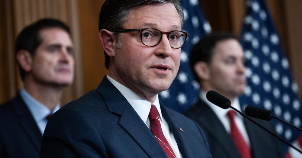 Speaker Johnson slams Democrats who are skipping SOTU: 'Republicans don't do that'