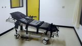 Oklahoma inmate has adverse reaction during execution