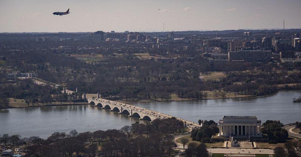 US Fine Arts Commission to review, possibly vote Thursday on Trump's revised plan for arch in DC