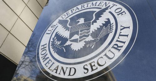 ICE arrests illegal Mexican migrant for allegedly threatening to assassinate Trump