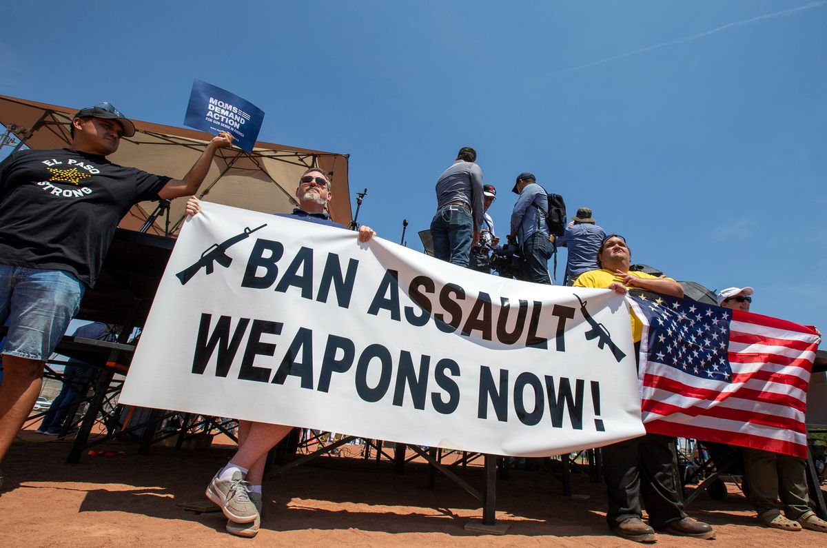 US Mass Shootings Renew Fight Over Gun Legislation