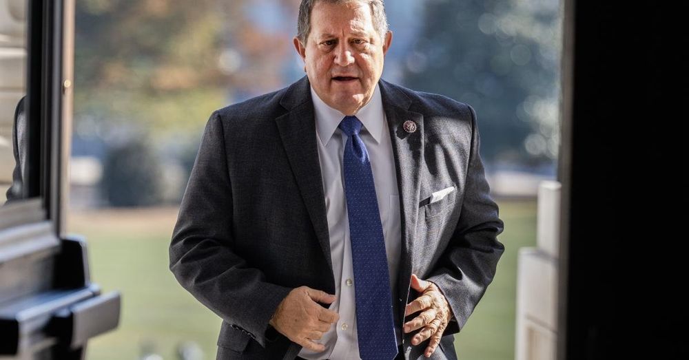 House members, amid busy legislative agenda, set sights on overhaul of chamber's biggest cafeterias
