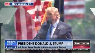 "NEVER, EVER GIVE UP!": POTUS GIVES POWERFUL ADVICE TO GRADS
