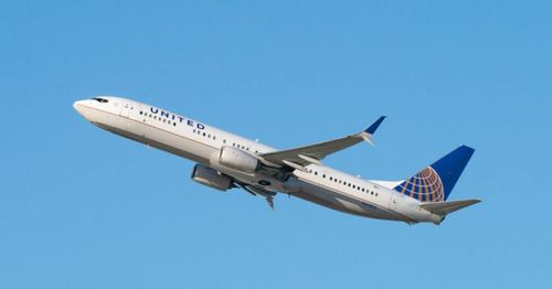 United Airlines jumbo jet from Italy clips light pole, damages truck while landing in Newark