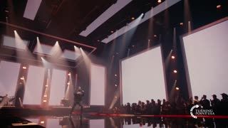 DRINKING CLASS - LEE BRICE