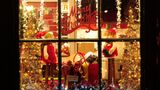 Holiday shopping expected to break records again in 2024