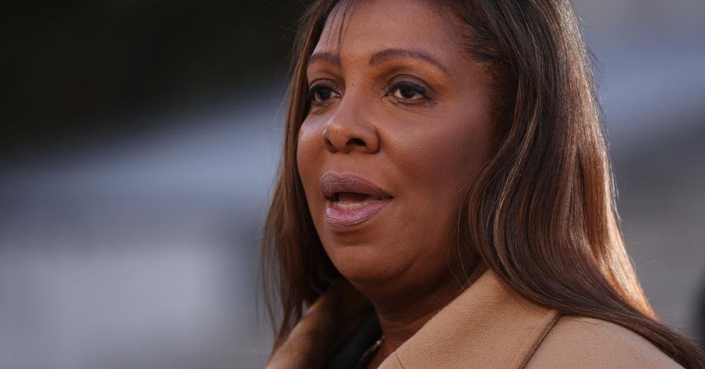 DOJ Special Attorney on 'mortgage fraud,' Ed Martin, visits Letitia James’ Brooklyn home