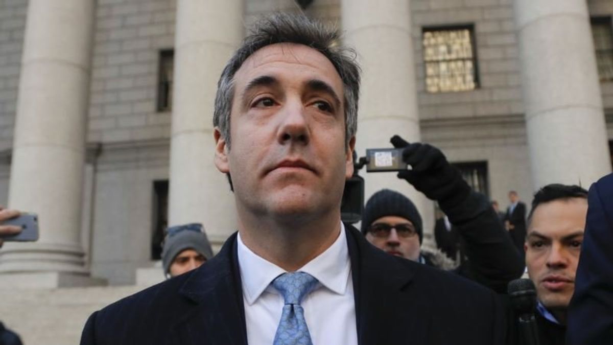 Trump’s Ex-Lawyer Pleads Guilty to New Charge 