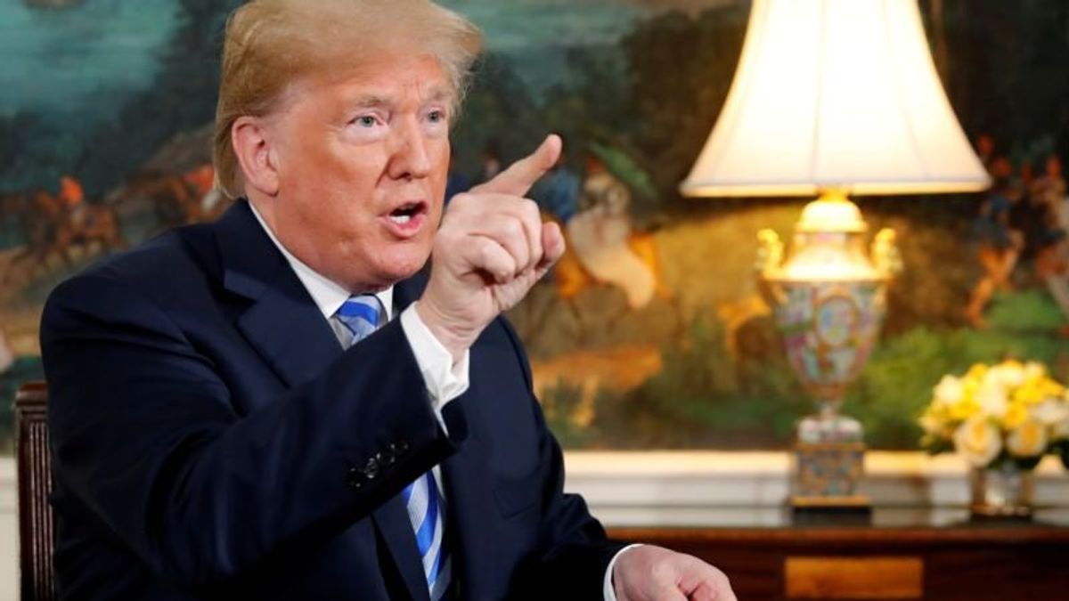 Trump Faces Complaints That New Iran Sanctions Are Too Weak 