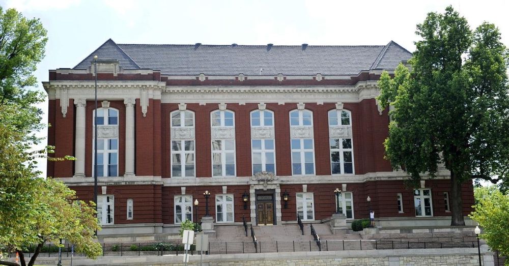 Missouri Supreme Court allows state to use redrawn congressional maps