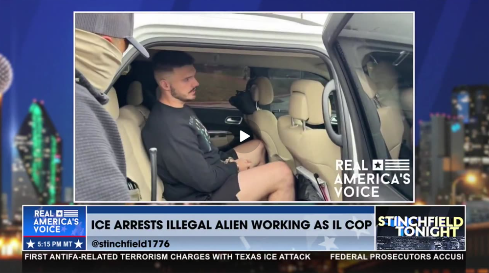 ILLEGAL IMMIGRANT WORKING AS CHICAGO COP
