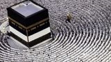 Hundreds of Hajj pilgrims have died due to extreme heat during annual trek