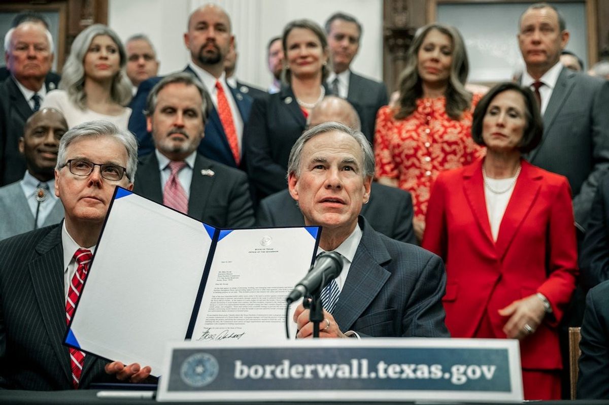 Texas Governor Abbott Leads GOP Push for Trump-Style Border Measures