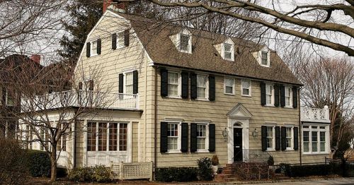 Sale of infamous "Amityville Horror" house for $1.5 million signals rebound in real estate market