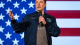 Elon Musk urges the elimination of US consumer bureau