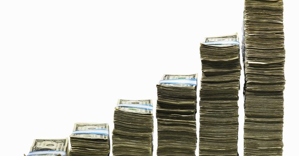 Texas couple sentenced to 40 years after scamming 10,000 Americans with pyramid scheme