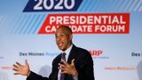 Booker Takes On Biden in Bid to Break Through Crowded Field